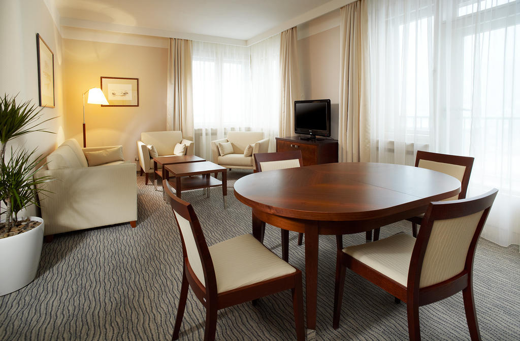 לוהקוביק Alexandria Spa & Wellness Hotel חדר תמונה