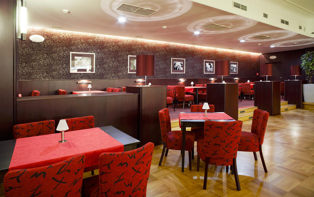 לוהקוביק Alexandria Spa & Wellness Hotel מראה חיצוני תמונה